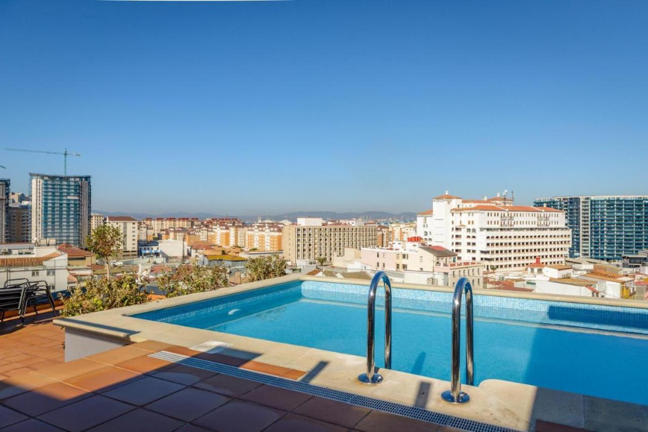 Gibraltar Central Suites Exteriör bild