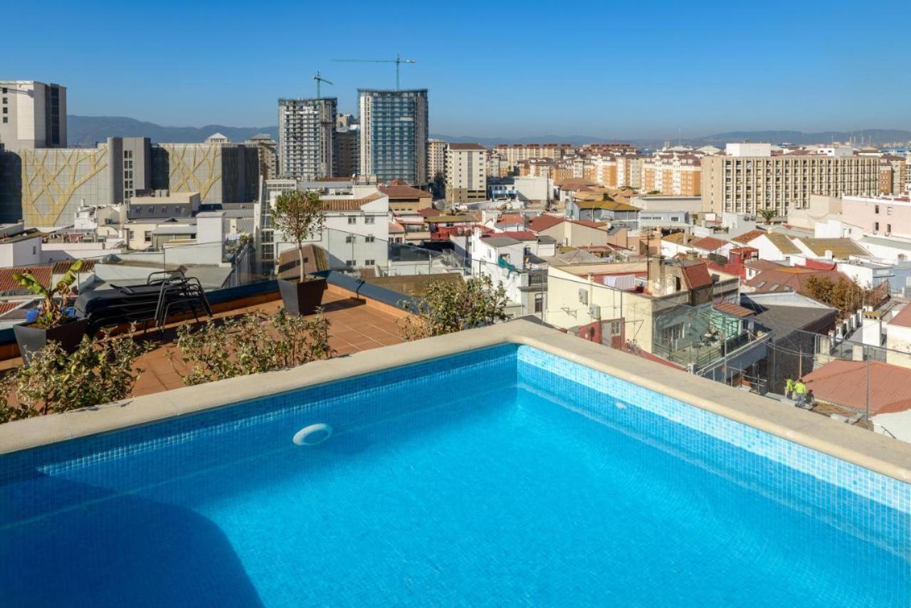 Gibraltar Central Suites Exteriör bild