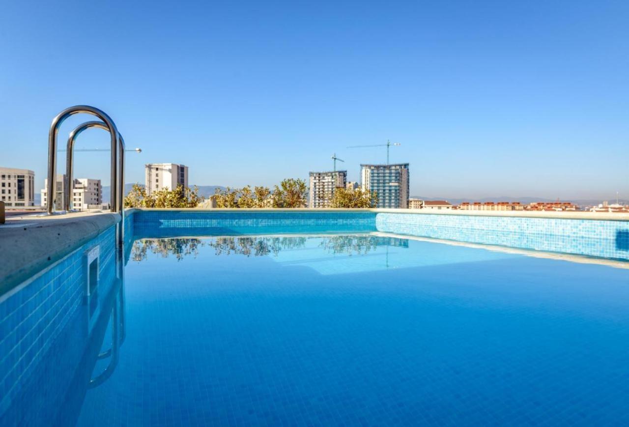 Gibraltar Central Suites Exteriör bild