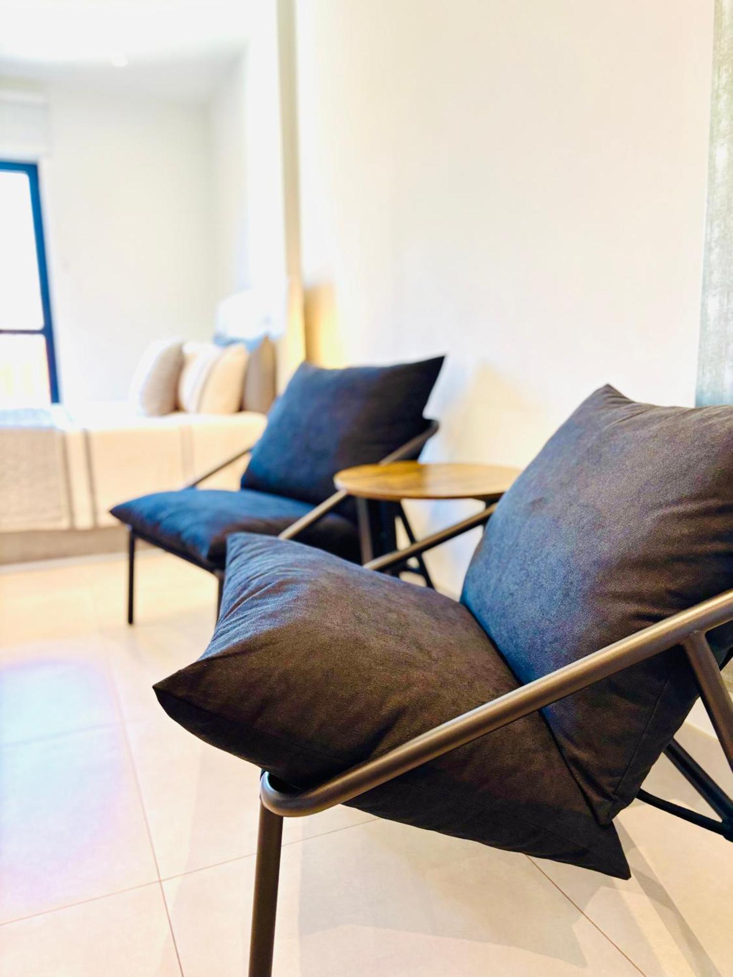 Gibraltar Central Suites Exteriör bild